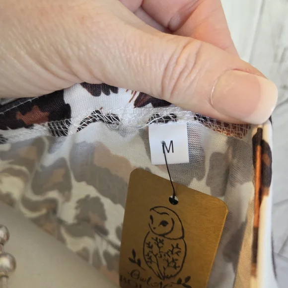 NWT Leopard Print Women's Top - Picture 4 of 7